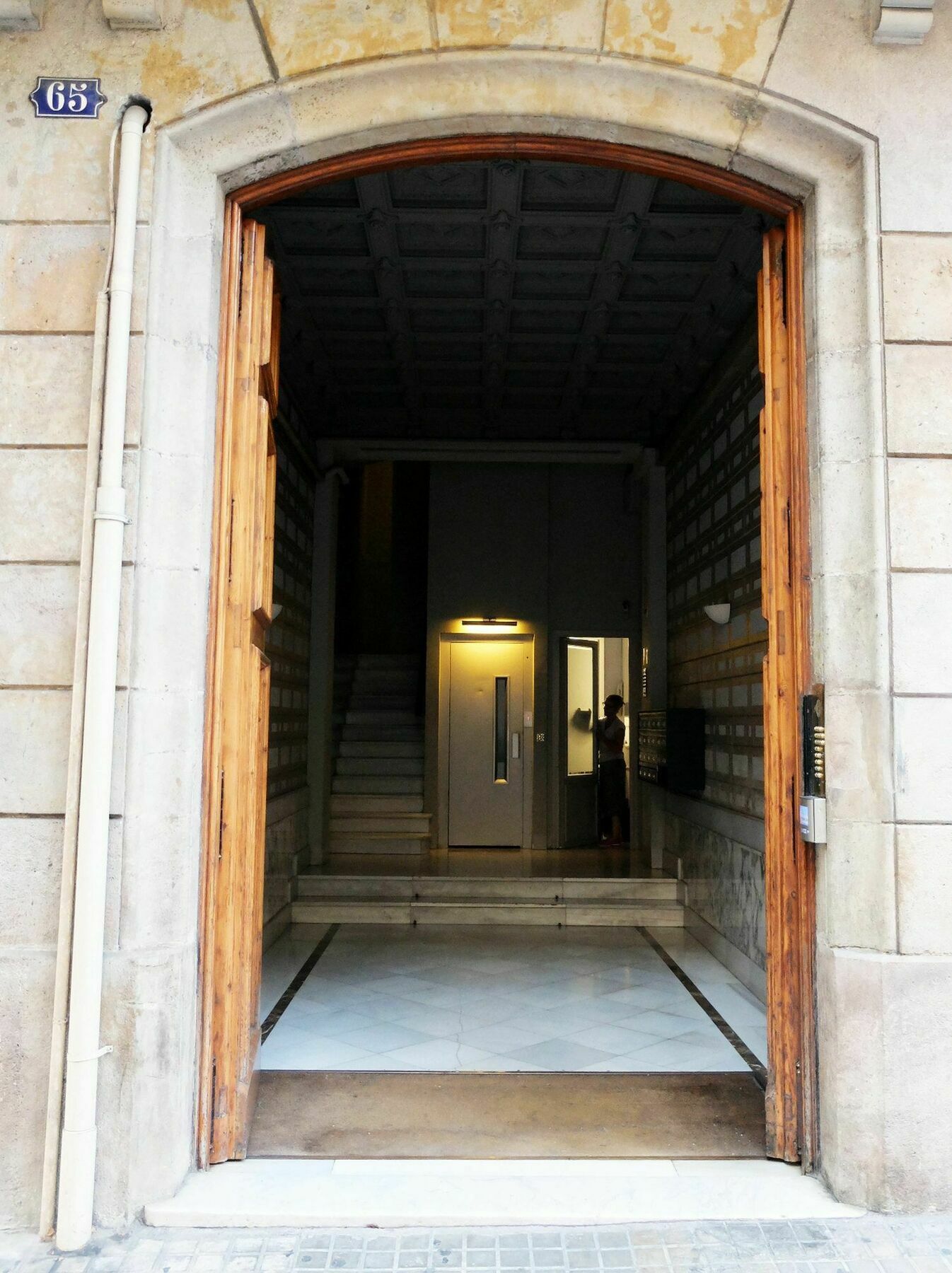 ฟาบริซซิโอ เปอตี Hostel บาร์เซโลนา ภายนอก รูปภาพ